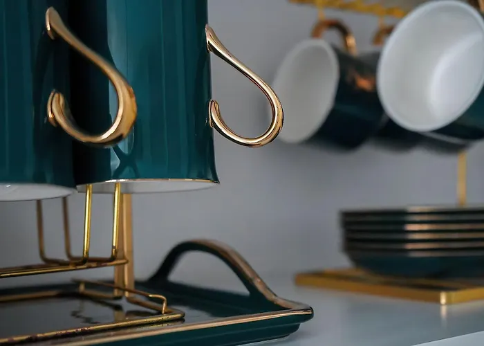 Grzybowska 37 Corolla Exclusive