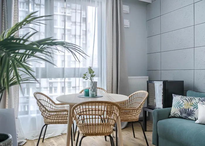 Grzybowska 37 Corolla Exclusive *