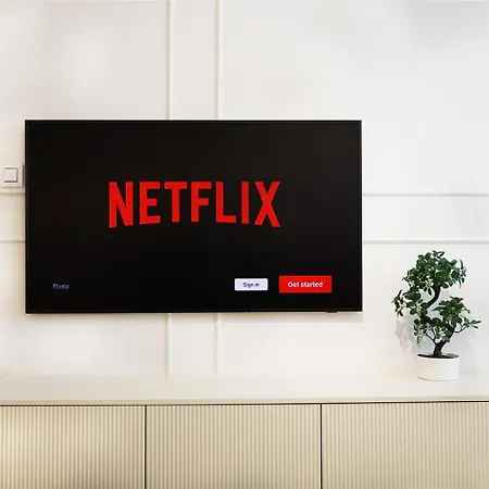 Grzybowska 37 Corolla Exclusive *