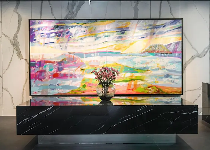 Grzybowska 37 Corolla Exclusive *