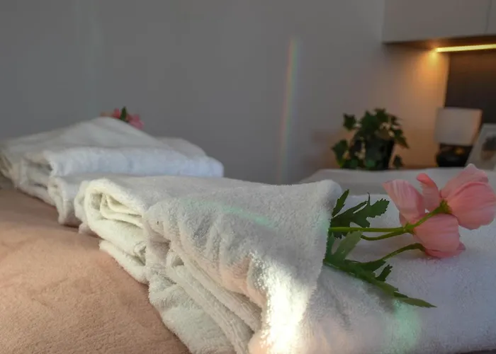 Apartman Grzybowska 37 Corolla Exclusive Varsó