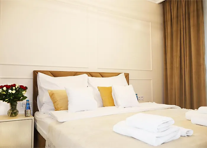 Grzybowska 37 Corolla Exclusive Warszawa