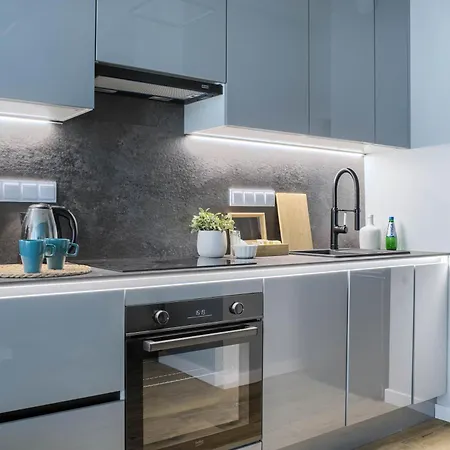 Grzybowska 37 Corolla Exclusive Апартаменты *